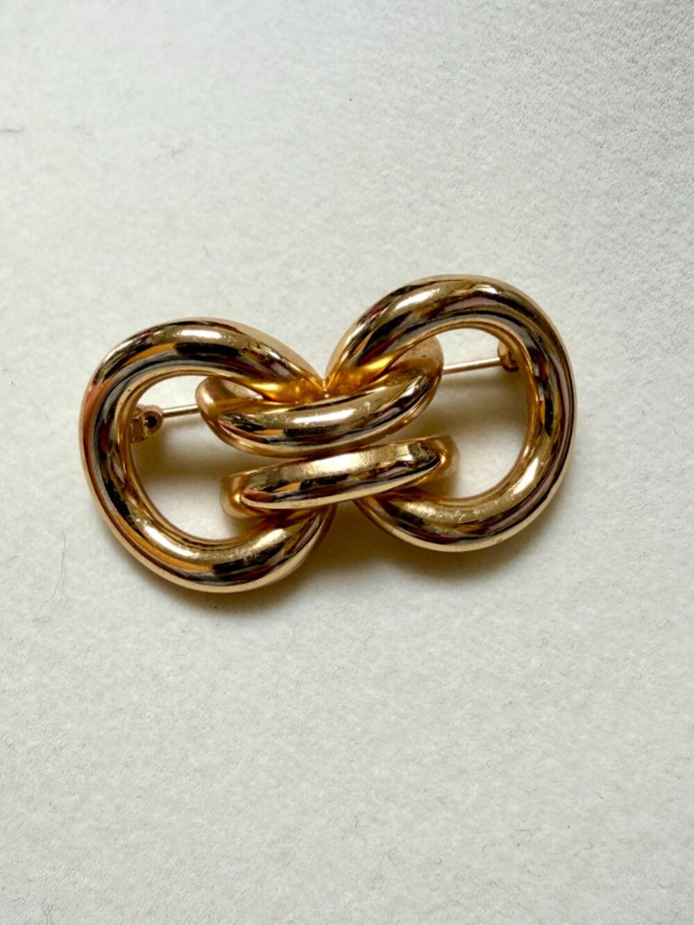 Rare Vintage Christian Dior Gold Tone Knots Pin Brooch